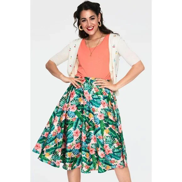 Voodoo Vixen Valentina Skirt in Tropical Print - Picture 2 of 4